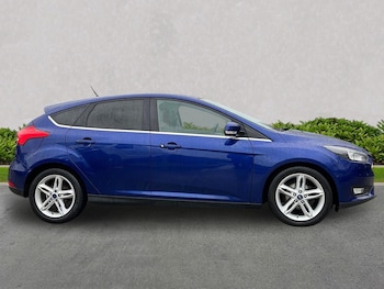 Used Ford Focus 2017 for sale - 76924620: Photo