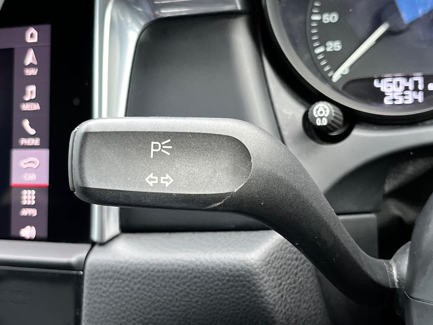 Used Porsche Macan 2021 for sale - 76358016: Photo 28