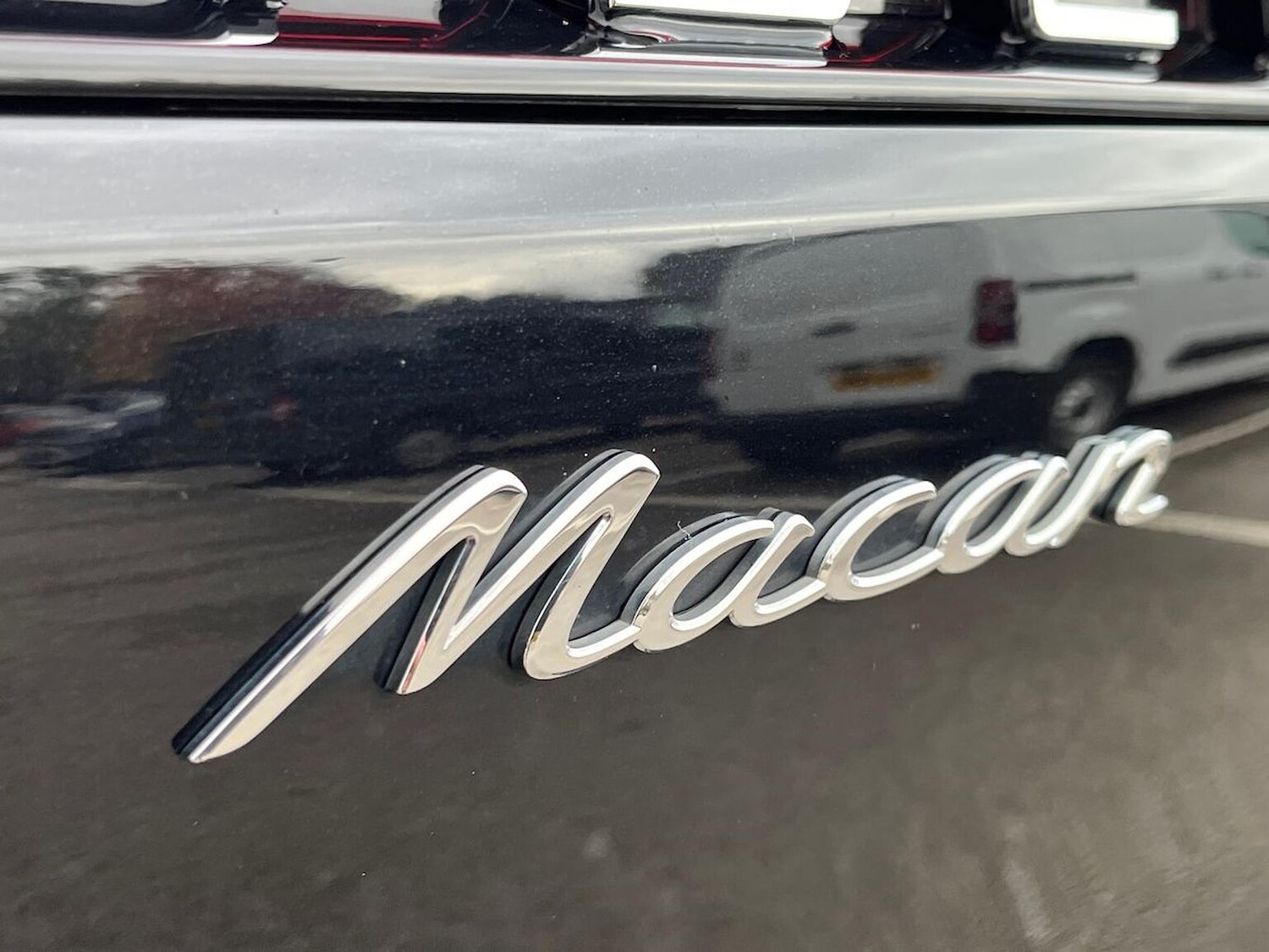 Used Porsche Macan 2021 for sale - 76358016: Photo 35
