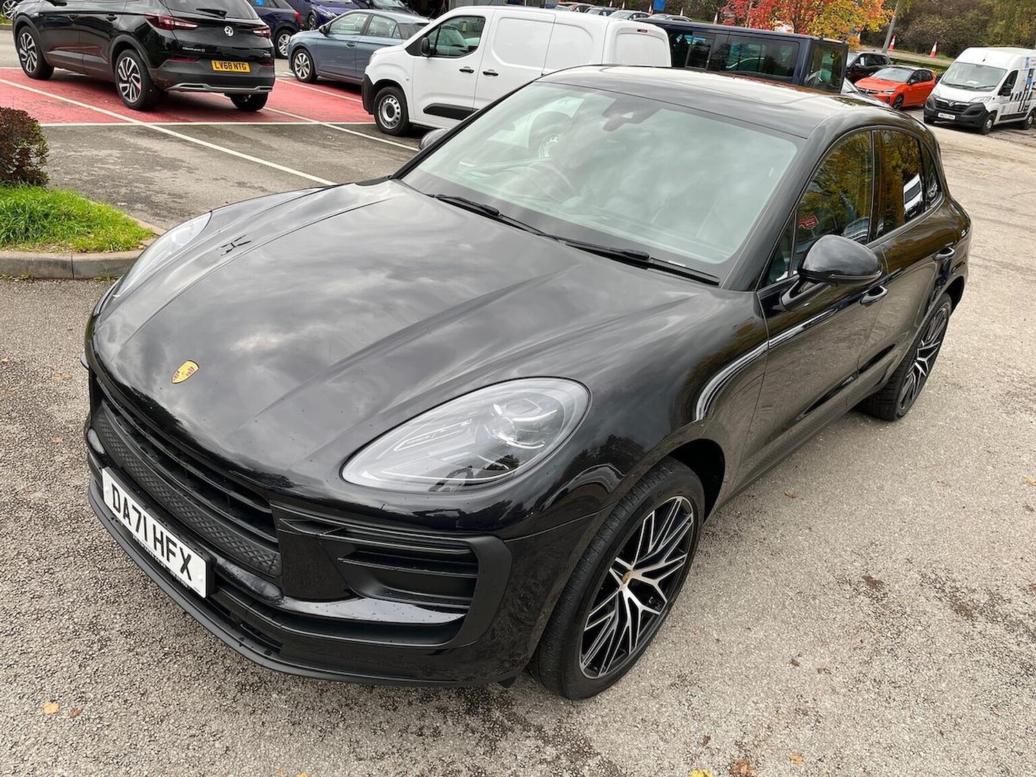 Used Porsche Macan 2021 for sale - 76358016: Photo 40