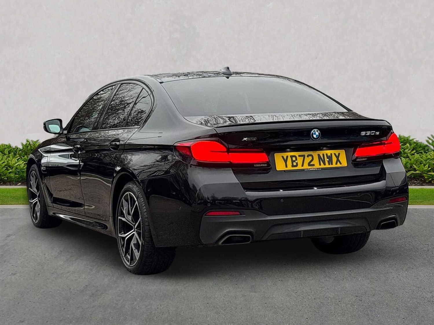 Used BMW 5 Series 2022 for sale - 77034654: Photo 2