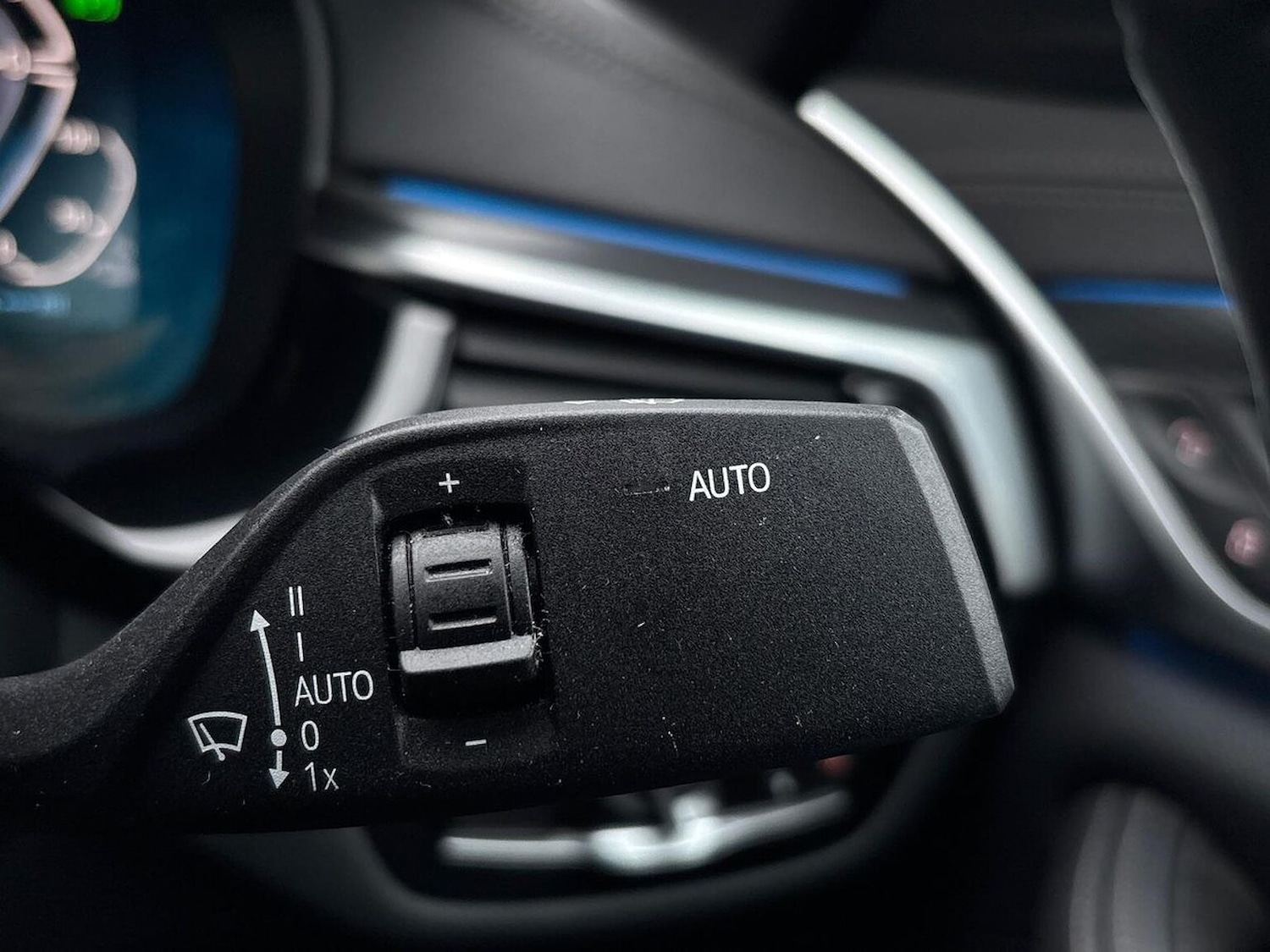 Used BMW 5 Series 2022 for sale - 77034654: Photo 30