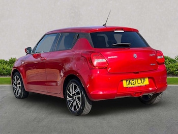 Used Suzuki Swift 2021 for sale - 78614678: Photo