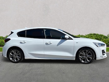Used Ford Focus 2022 for sale - 75513089: Photo