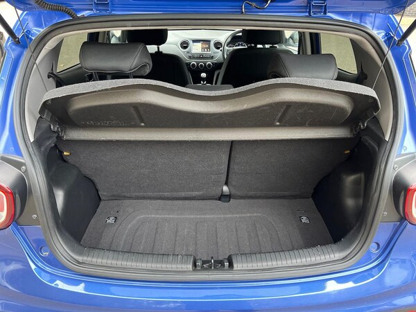 Used Hyundai i10 2019 for sale - 76293086: Photo 17