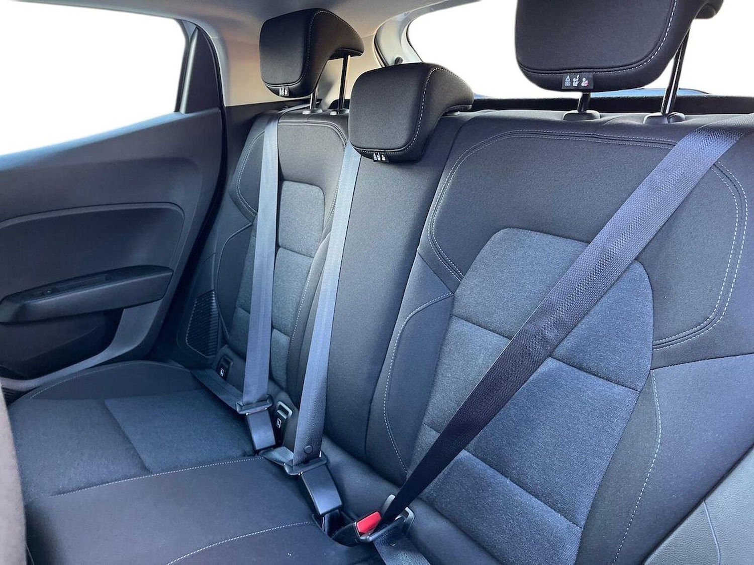 Used Renault Clio 2023 for sale - 76699478: Photo 16