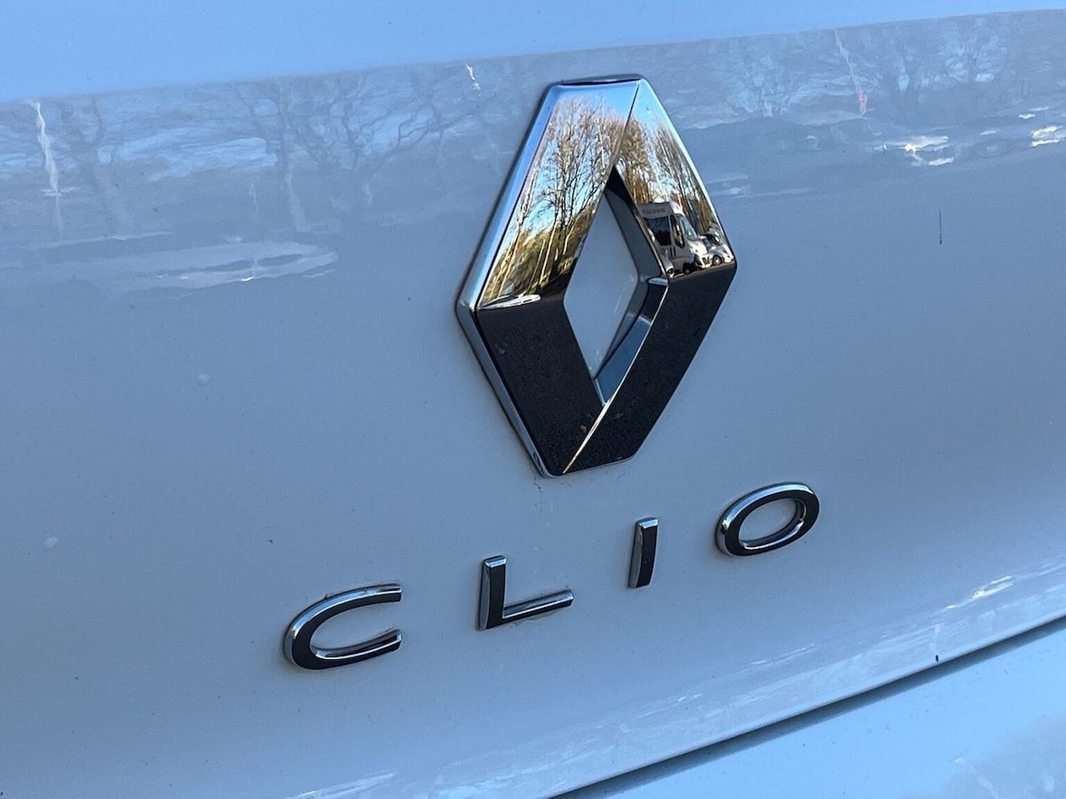 Used Renault Clio 2023 for sale - 76699478: Photo 35