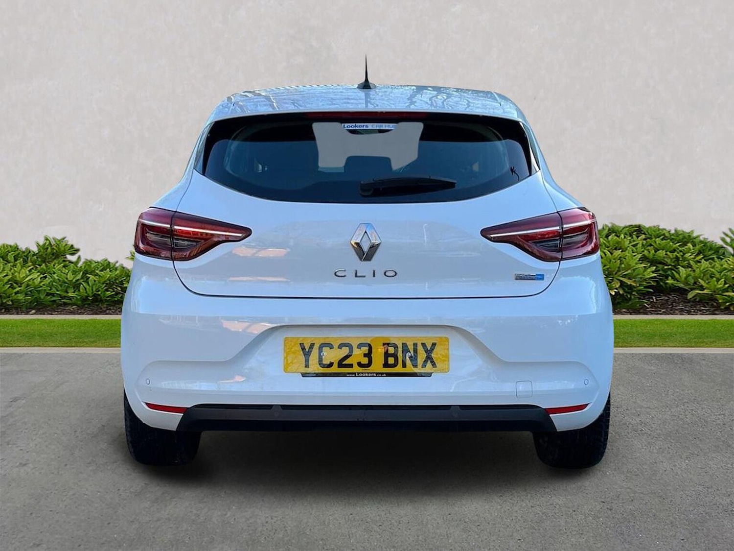 Used Renault Clio 2023 for sale - 76699478: Photo 4