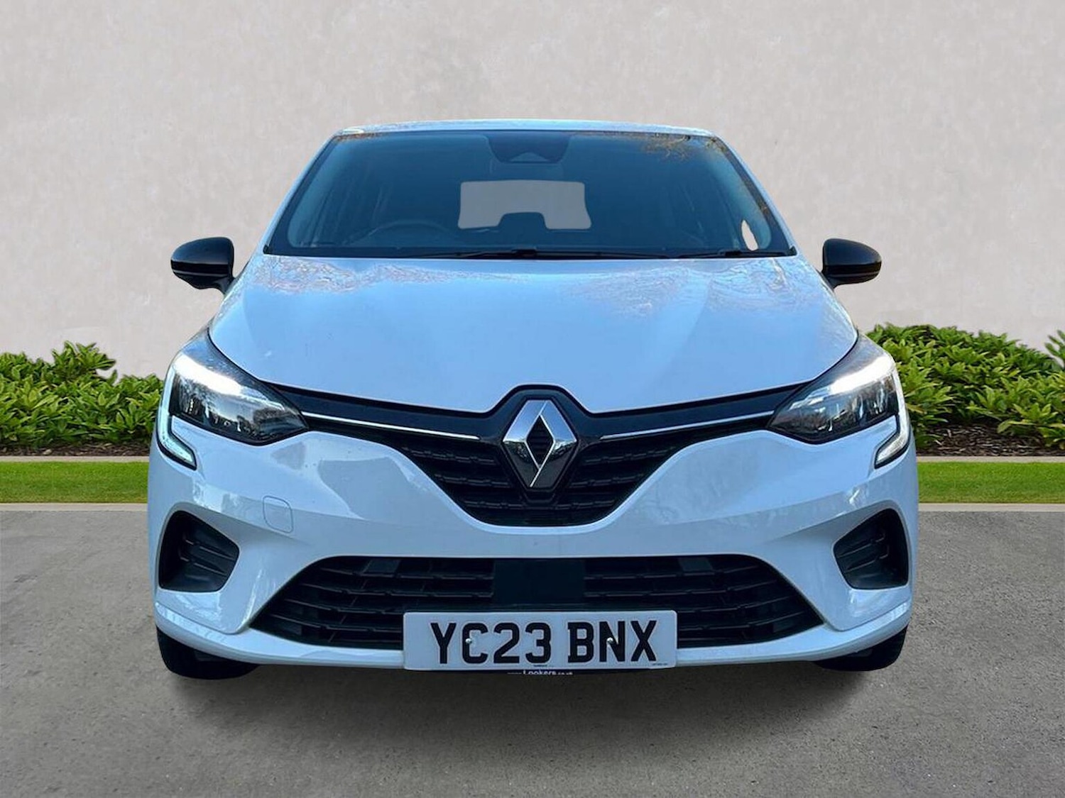 Used Renault Clio 2023 for sale - 76699478: Photo 5