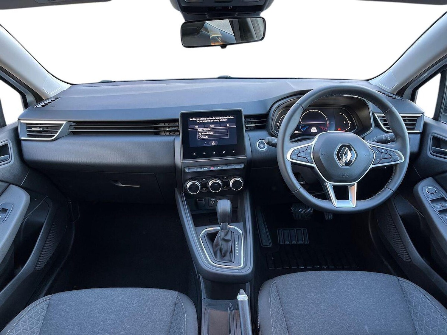 Used Renault Clio 2023 for sale - 76699478: Photo 8