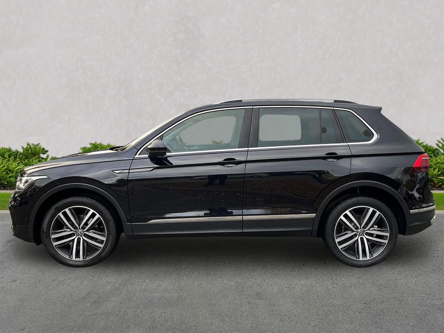 Used Volkswagen Tiguan 2021 for sale - 76430833: Photo 19