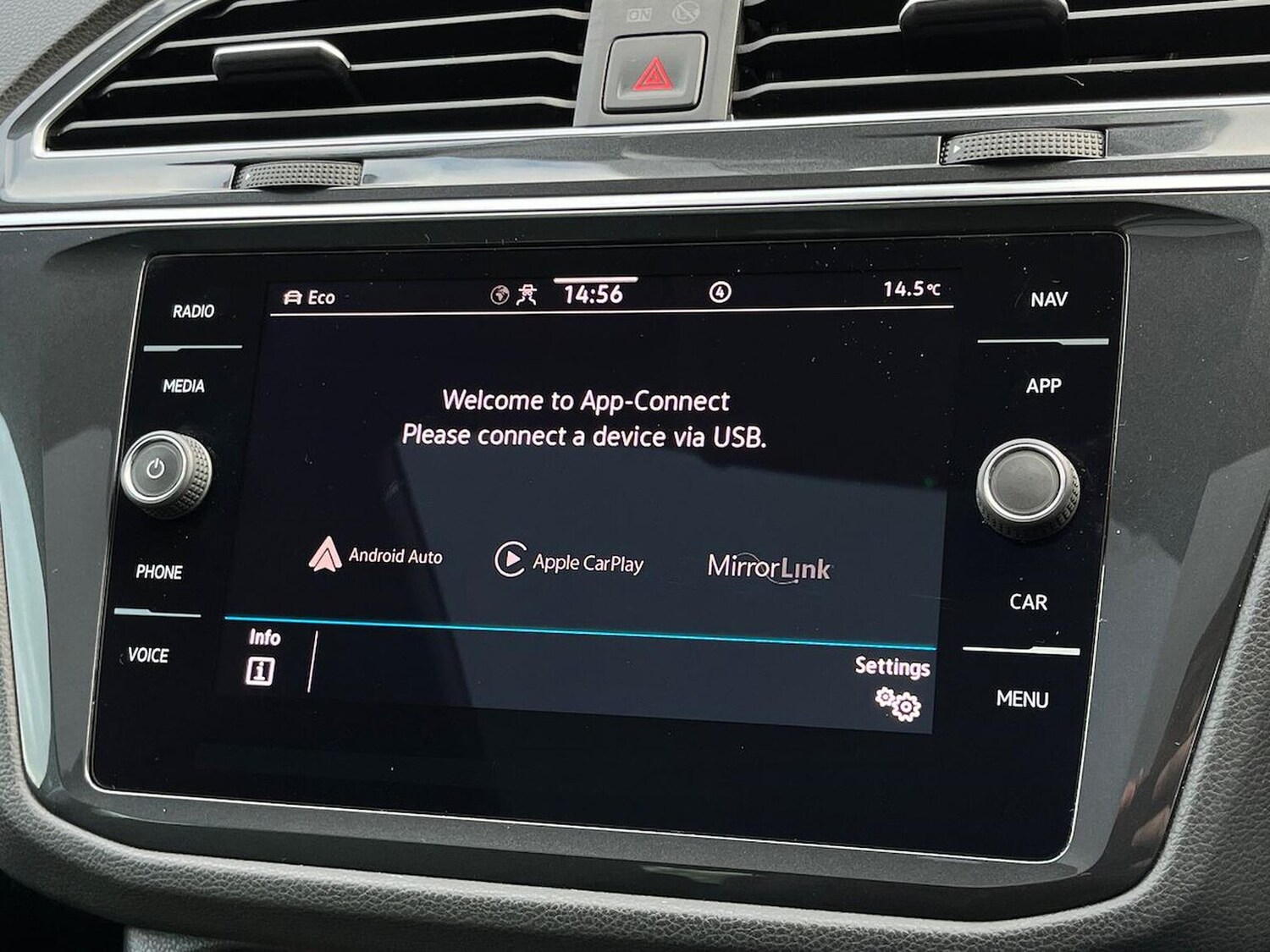 Used Volkswagen Tiguan 2021 for sale - 76430833: Photo 25