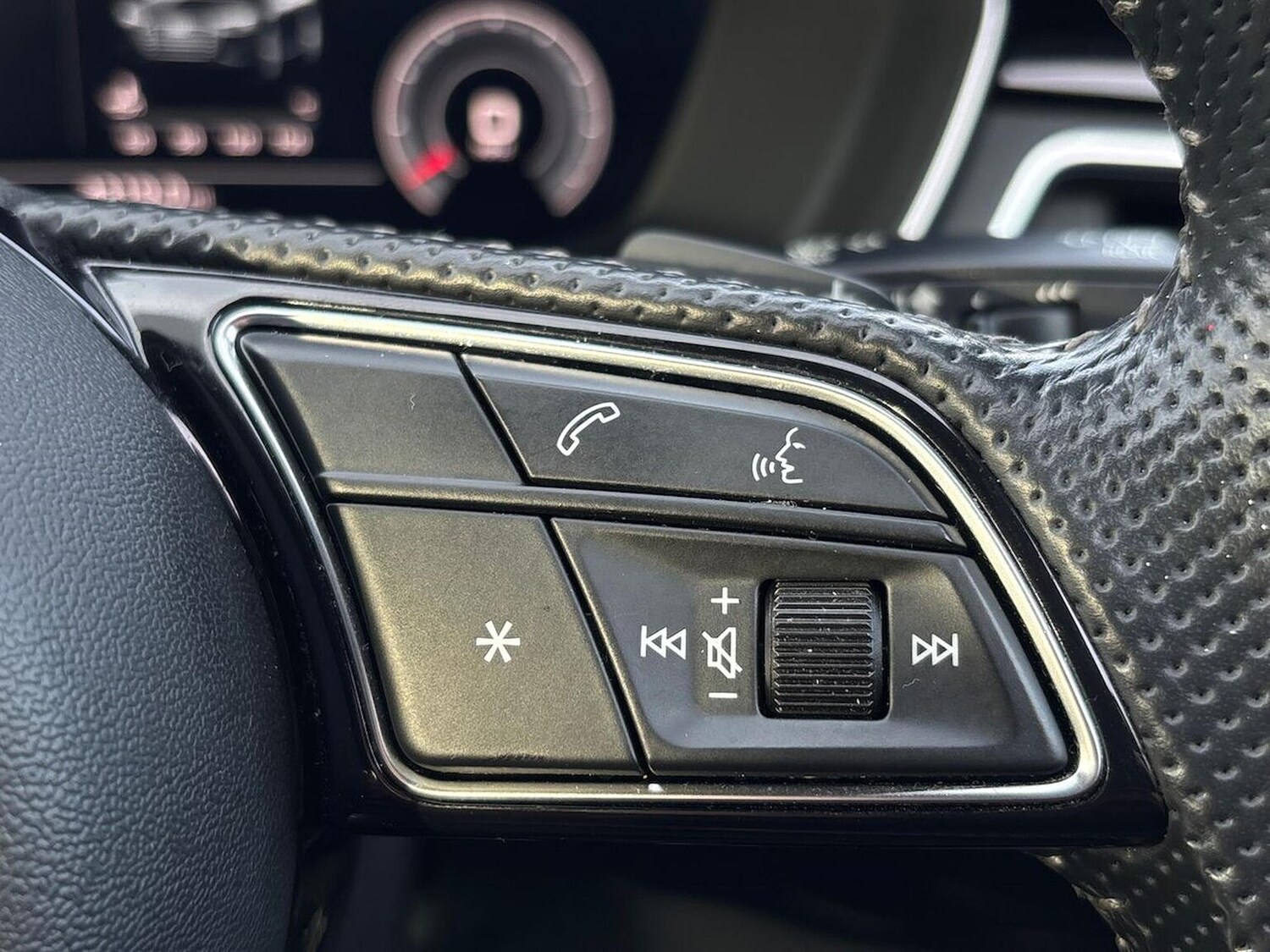 Used Audi A4 2020 for sale - 77845340: Photo 27