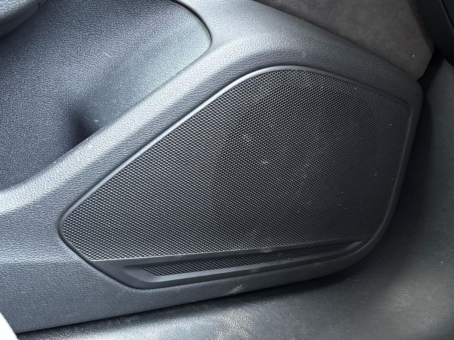 Used Audi A4 2020 for sale - 77845340: Photo 31