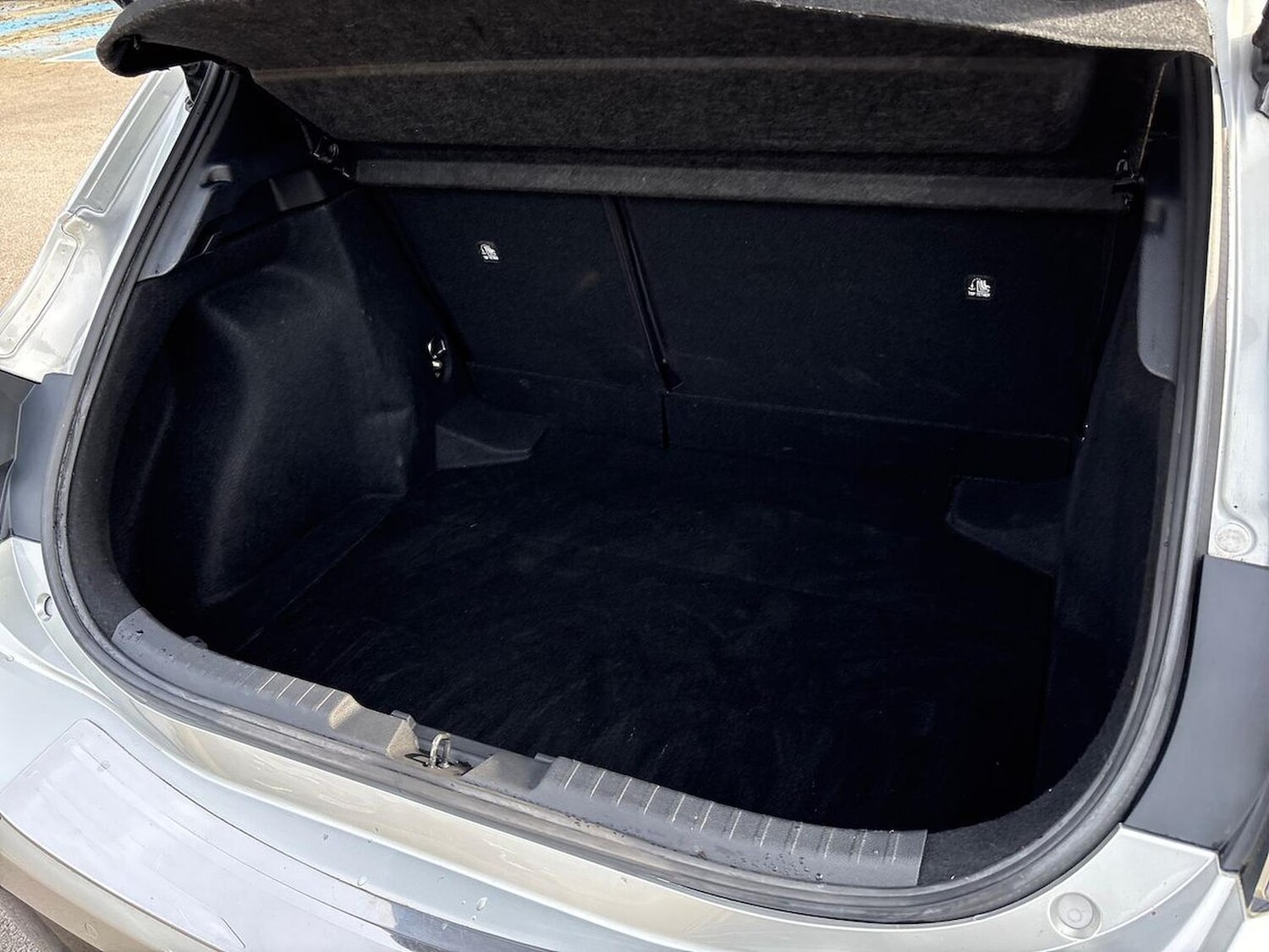 Used Toyota Corolla 2019 for sale - 78196376: Photo 19