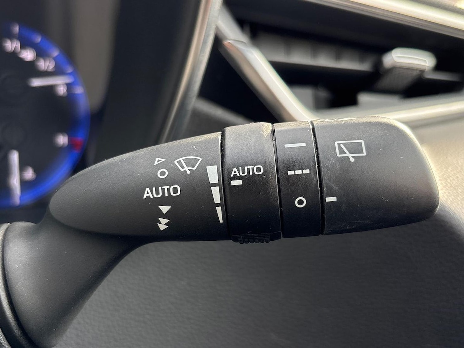 Used Toyota Corolla 2019 for sale - 78196376: Photo 31