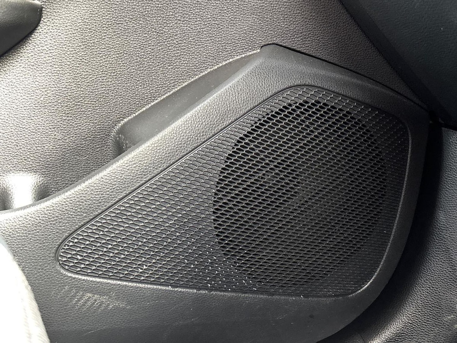 Used Toyota Corolla 2019 for sale - 78196376: Photo 33