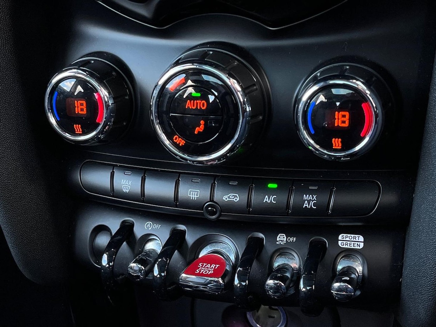 Used MINI Hatch 2018 for sale - 77008305: Photo 13