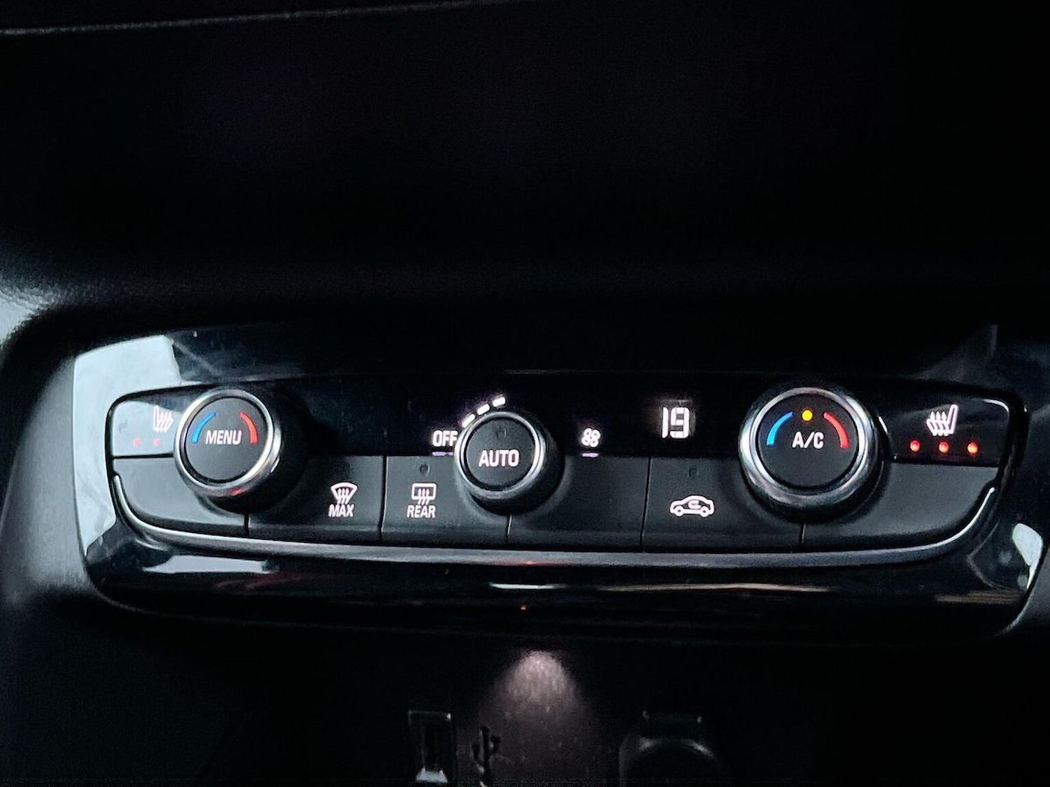 Used Vauxhall Corsa 2023 for sale - 76471056: Photo 12