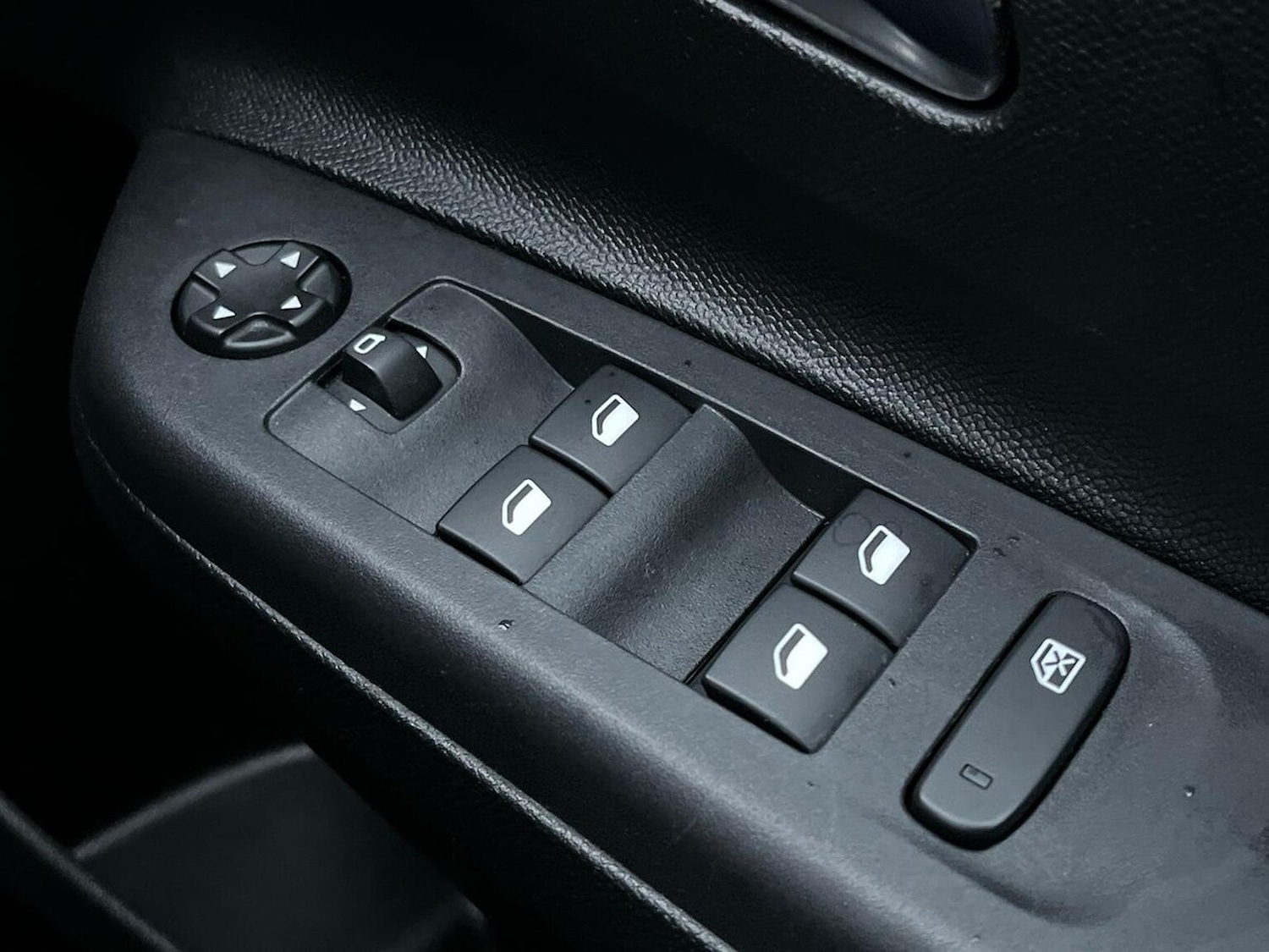 Used Vauxhall Corsa 2023 for sale - 76471056: Photo 21