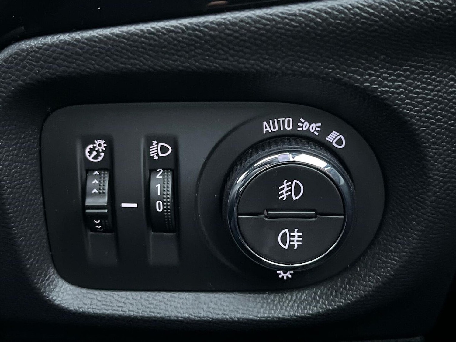 Used Vauxhall Corsa 2023 for sale - 76471056: Photo 22