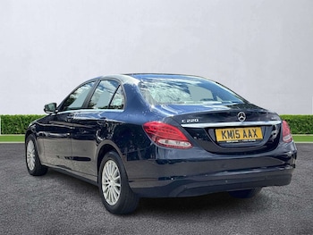 Used Mercedes-Benz C Class 2015 for sale - 79583132: Photo