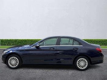 Used Mercedes-Benz C Class 2015 for sale - 79583132: Photo