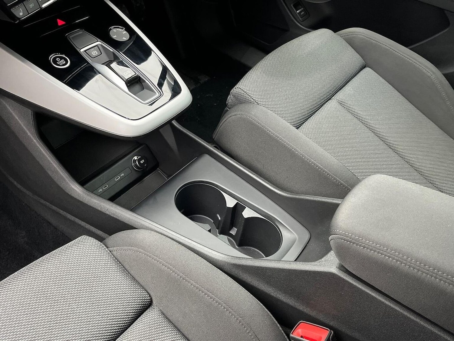 Used Audi Q4 e-tron 2022 for sale - 76947036: Photo 14