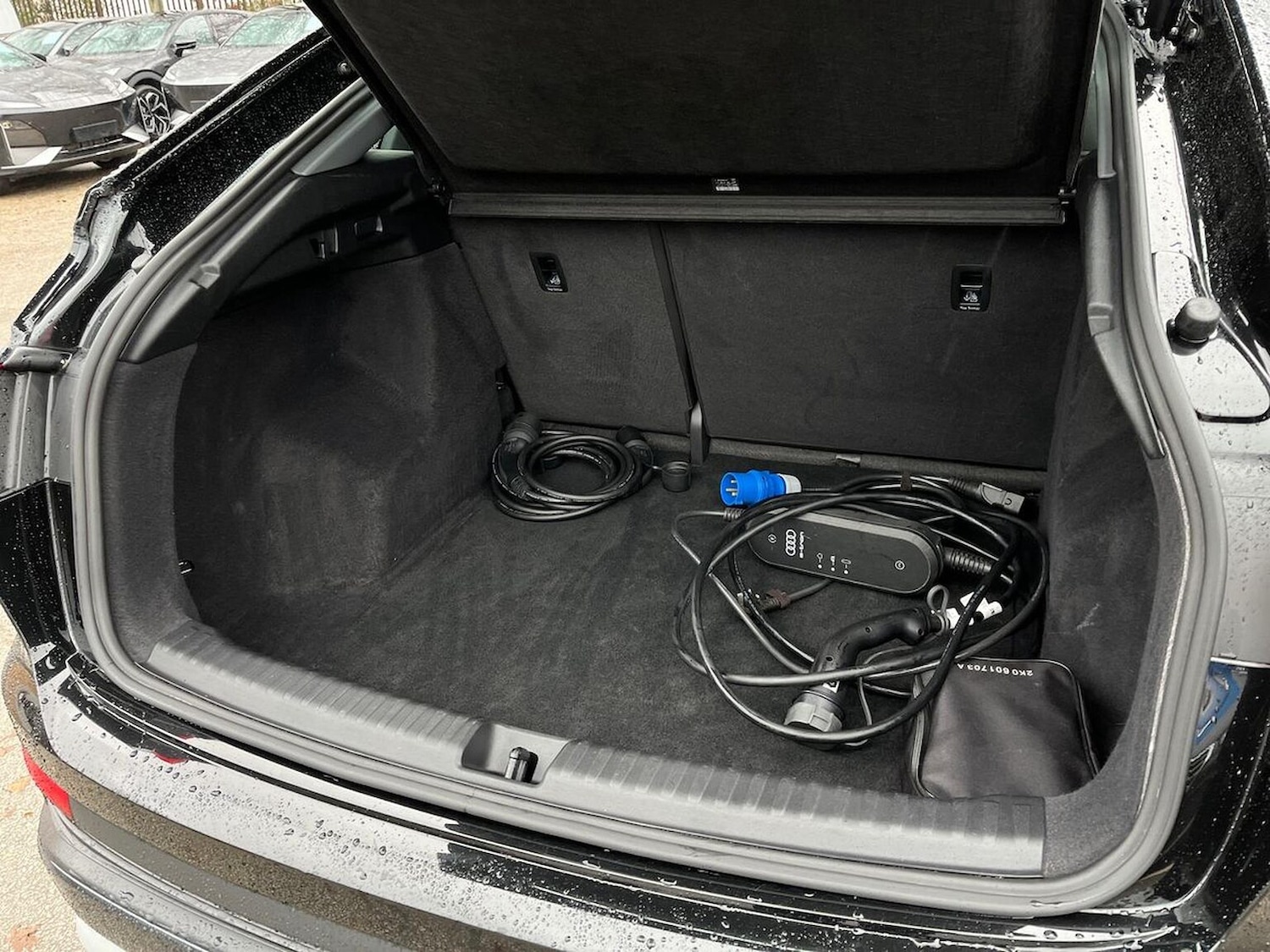 Used Audi Q4 e-tron 2022 for sale - 76947036: Photo 18