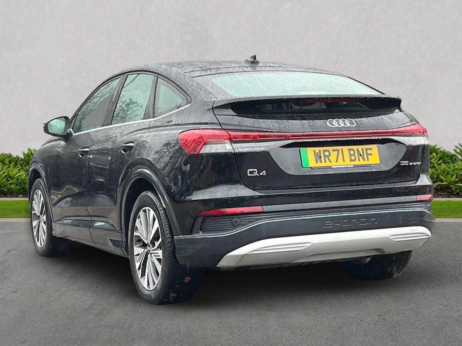 Used Audi Q4 e-tron 2022 for sale - 76947036: Photo 2