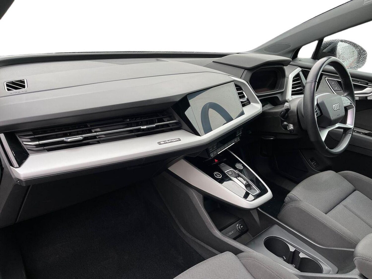 Used Audi Q4 e-tron 2022 for sale - 76947036: Photo 8