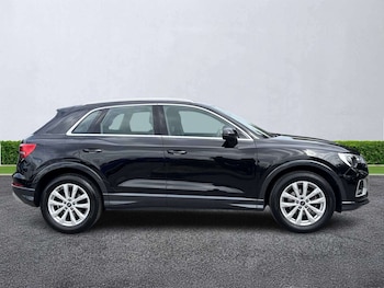 Used Audi Q3 2024 for sale - 79430317: Photo