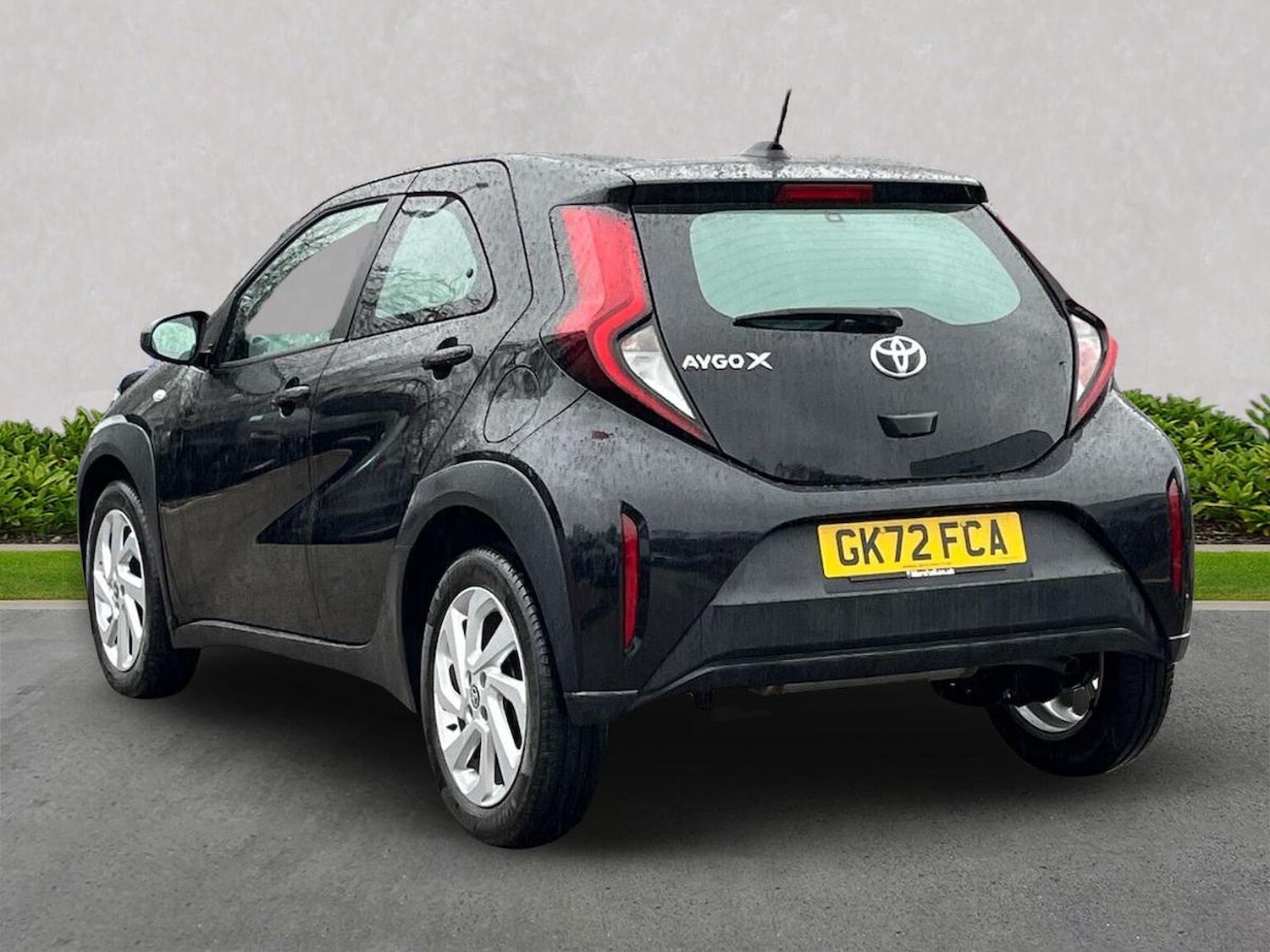 Used Toyota Aygo X 2022 for sale - 77676307: Photo 2