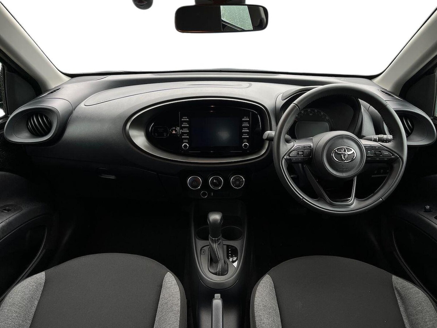 Used Toyota Aygo X 2022 for sale - 77676307: Photo 8