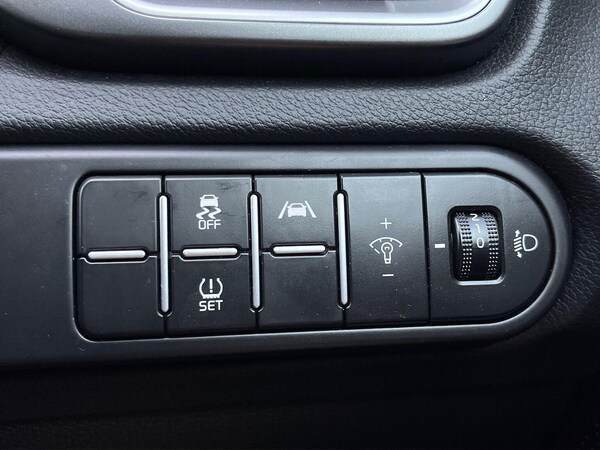 Used Kia Ceed 2022 for sale - 75561757: Photo 22