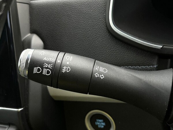 Used Renault Zoe 2021 for sale - 76107149: Photo 28