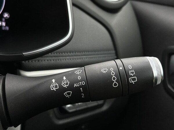 Used Renault Zoe 2021 for sale - 76107149: Photo 29
