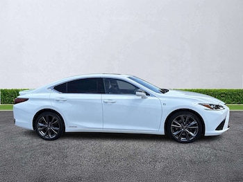 Used Lexus ES 2019 for sale - 79115010: Photo