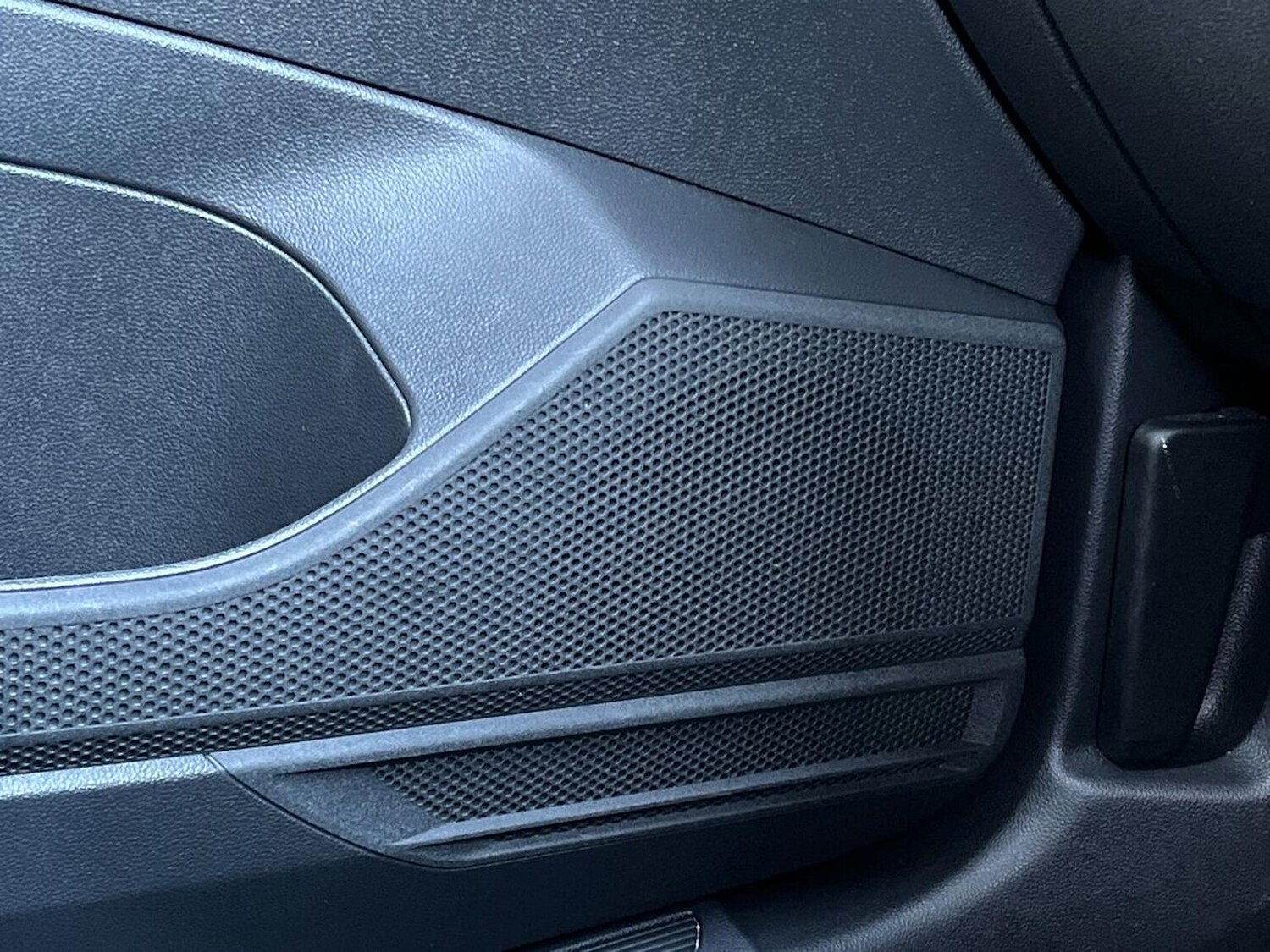 Used Volkswagen T-Cross 2022 for sale - 77488536: Photo 31