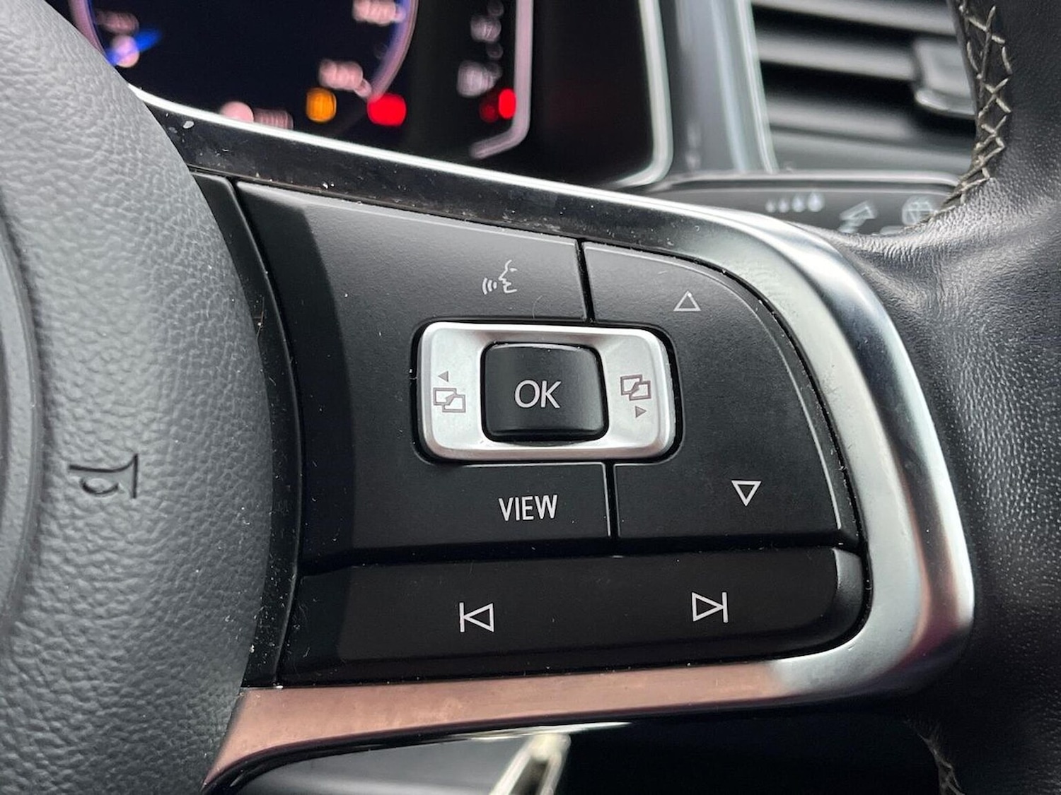 Used Volkswagen T-Roc 2021 for sale - 77676321: Photo 27