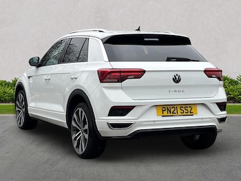 Used Volkswagen T-Roc 2021 for sale - 77676321: Photo