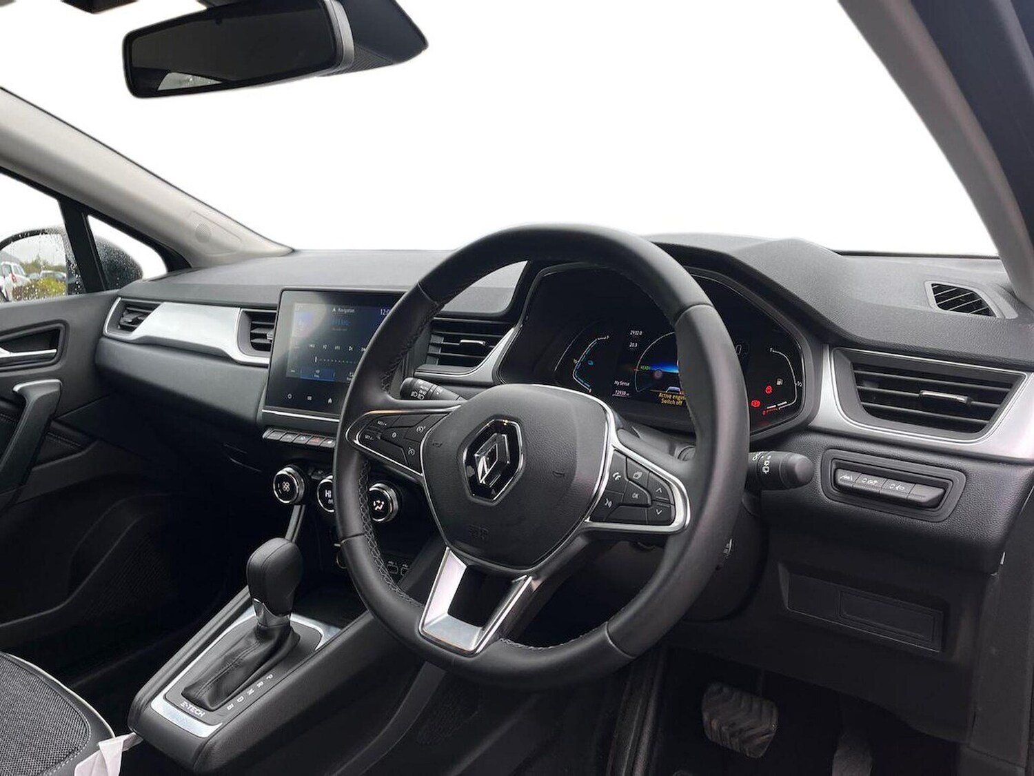 Used Renault Captur 2023 for sale - 76268341: Photo 15