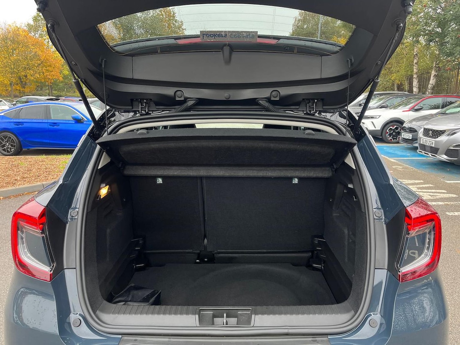 Used Renault Captur 2023 for sale - 76268341: Photo 17