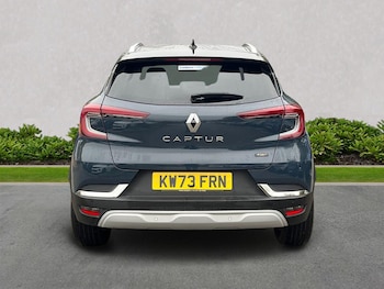 Used Renault Captur 2023 for sale - 76268341: Photo