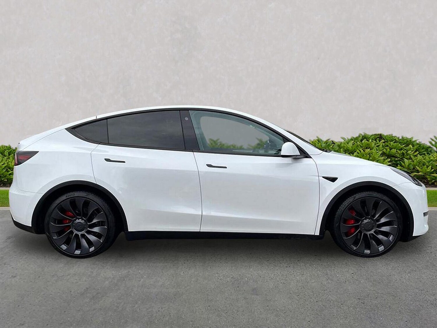 Used Tesla Model Y 2023 for sale - 76211991: Photo 3