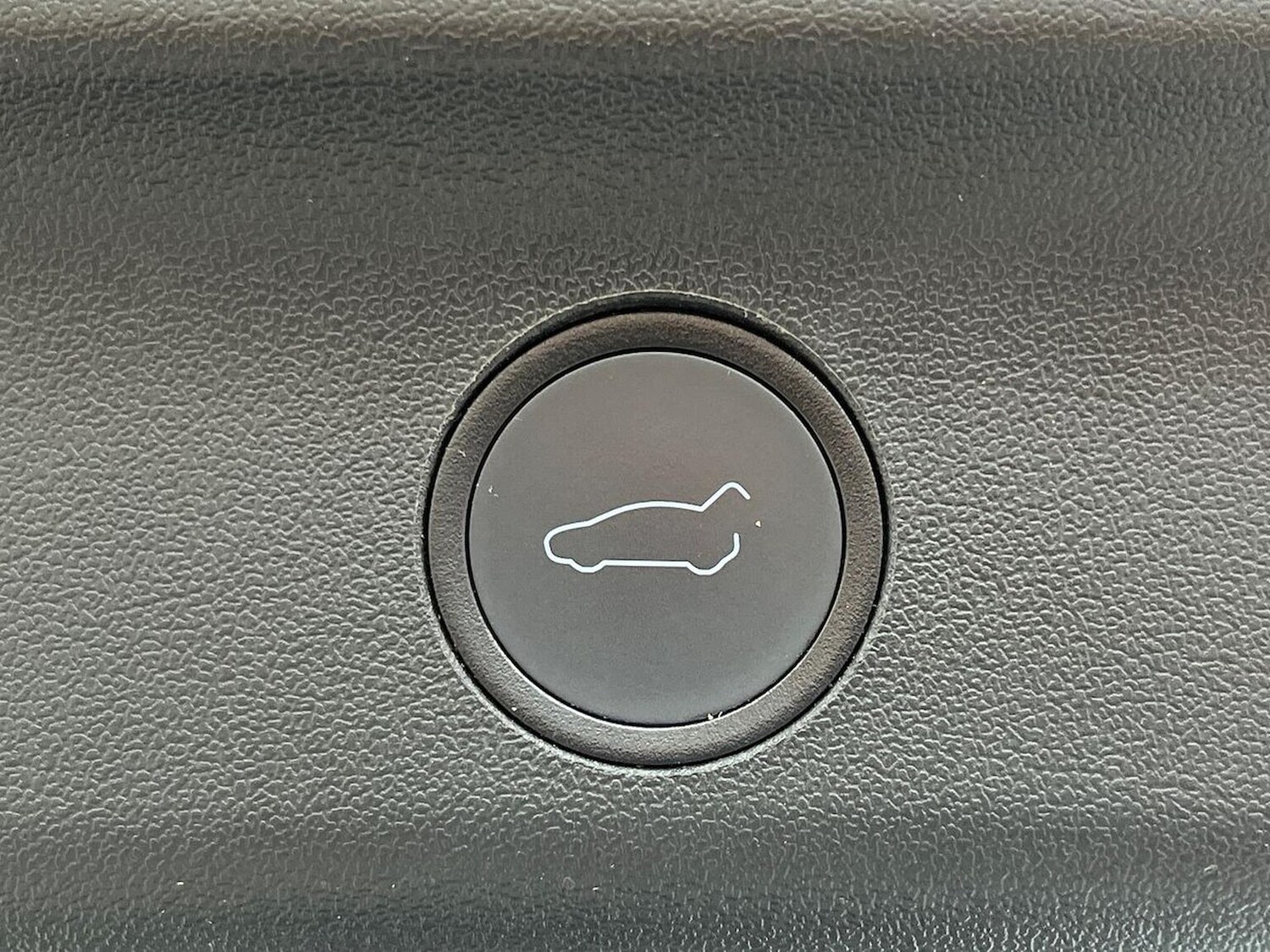 Used Tesla Model Y 2023 for sale - 76211991: Photo 44