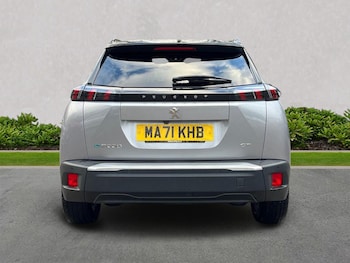 Used Peugeot 2008 2022 for sale - 76687336: Photo