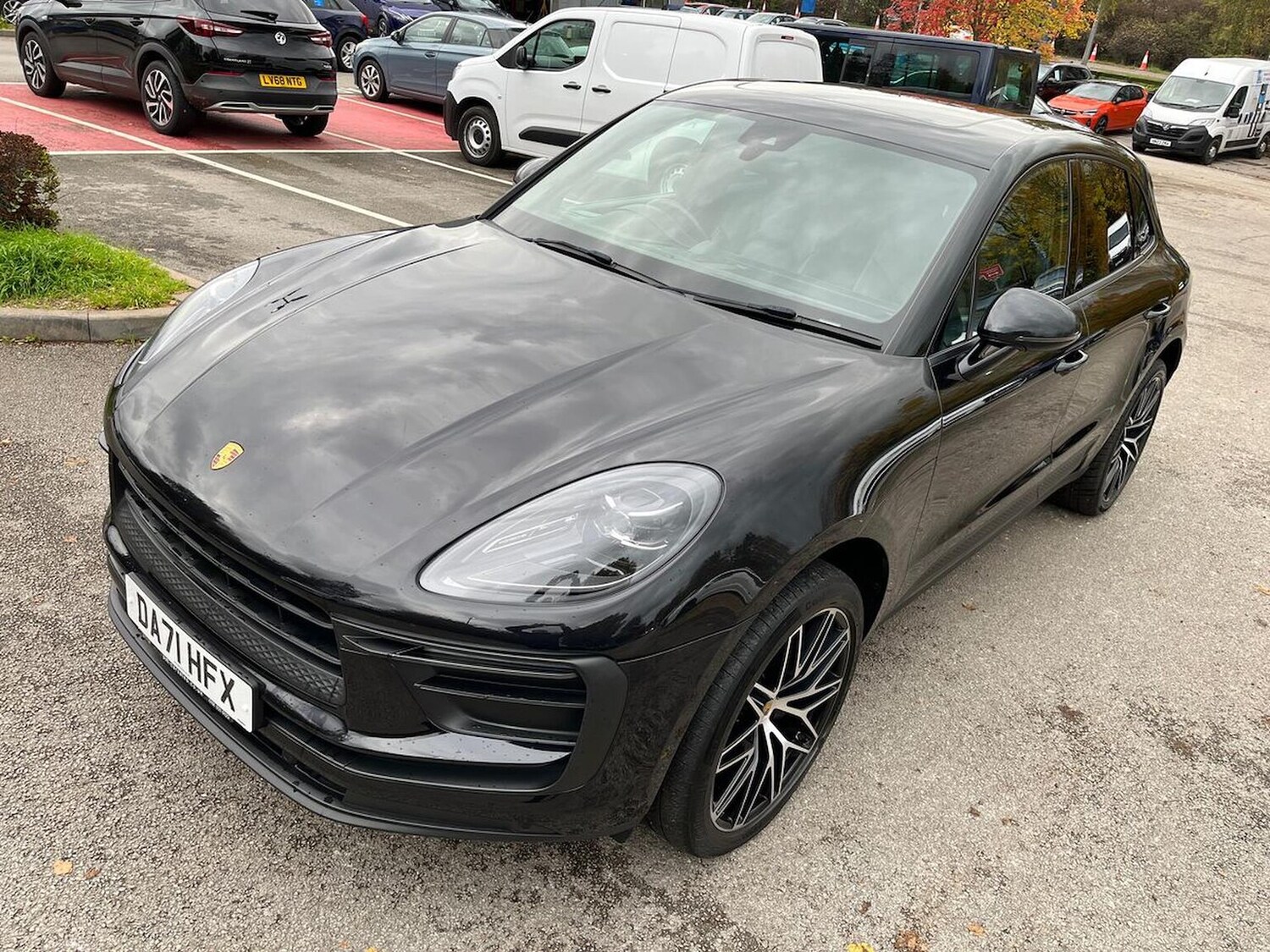 Used Porsche Macan 2021 for sale - 76832016: Photo 40