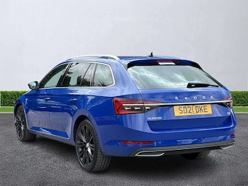 Used Skoda Superb 2021 for sale - 78653616: Photo