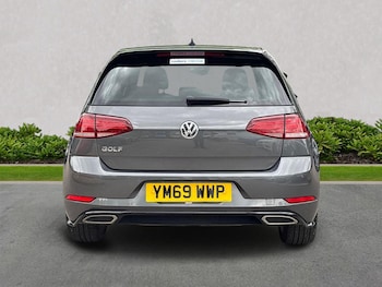 Used Volkswagen Golf 2020 for sale - 78489374: Photo